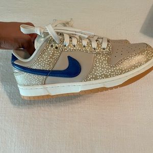Nike dunk low sesame/blue jay/sail/sanddrift